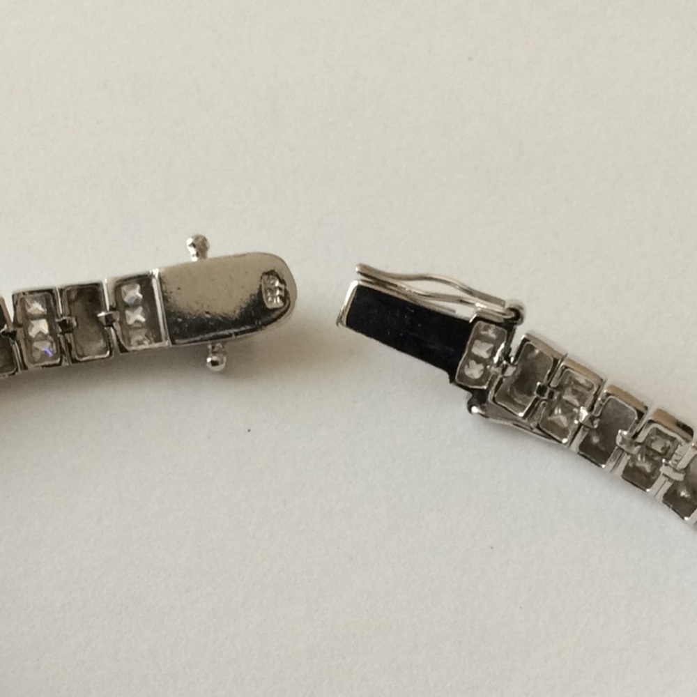 Silver Bracelet - Picture 3 of 6